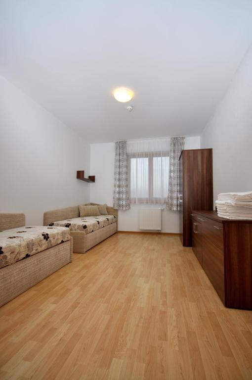 Unipharma Apartments דונובאלי מראה חיצוני תמונה